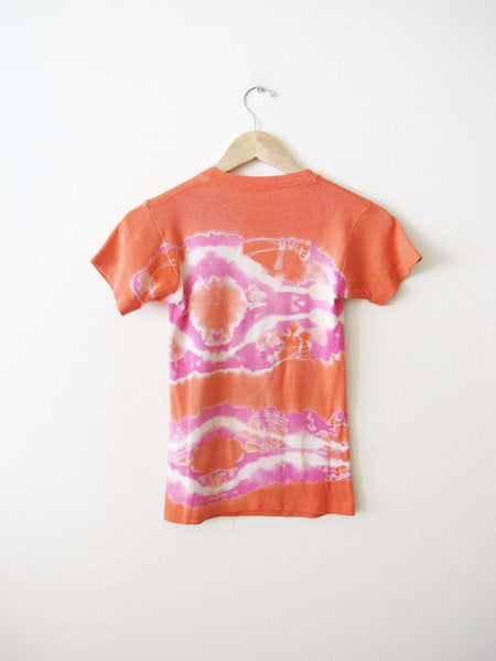 Vintage 60s 70s Tie Dye T Shirt XS S - Fruit of the Loom Orange Pink Acid Dye Ribbed Cotton Knit Shirt - Hippie Shirt