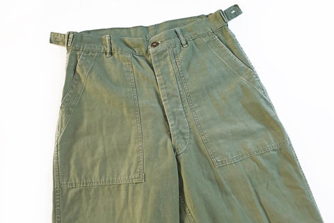 vintage army pants / OG 107 pants / 1960s OG 107 Cotton Sateen Side Tag Army Pants 30-32