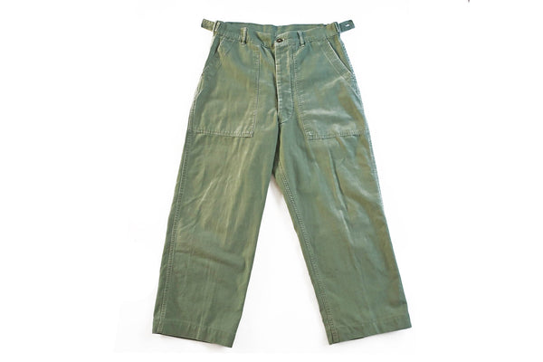 vintage army pants / OG 107 pants / 1960s OG 107 Cotton Sateen Side Tag Army Pants 30-32