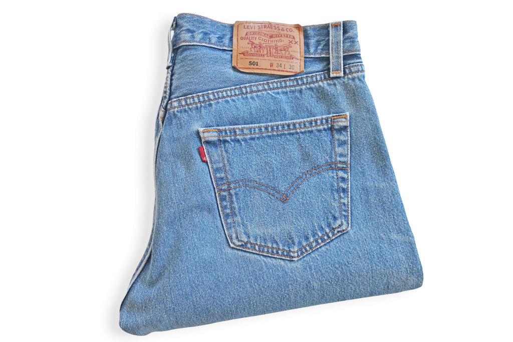 vintage Levis 501 / distressed Levis / 90s jeans / 1990s Levis 501