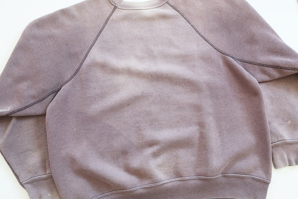 sun faded sweatshirt / vintage sweatshirt / 1970s Discus sun faded raglan gusset overstitch patina sweatshirt Medium